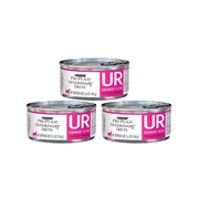 Tres latas de Purina Pro Plan Veterinary Diets UR Urinary St/Ox para gatos, con etiquetas blancas y rosas.