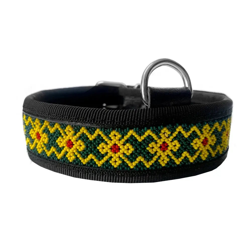 COLLAR ARTESANAL WIXARI PETS FLOR DE HIKURI (AMARILLO Y VERDE) M - FridaPets - Perro y gato - Guardarropa - FridaPets